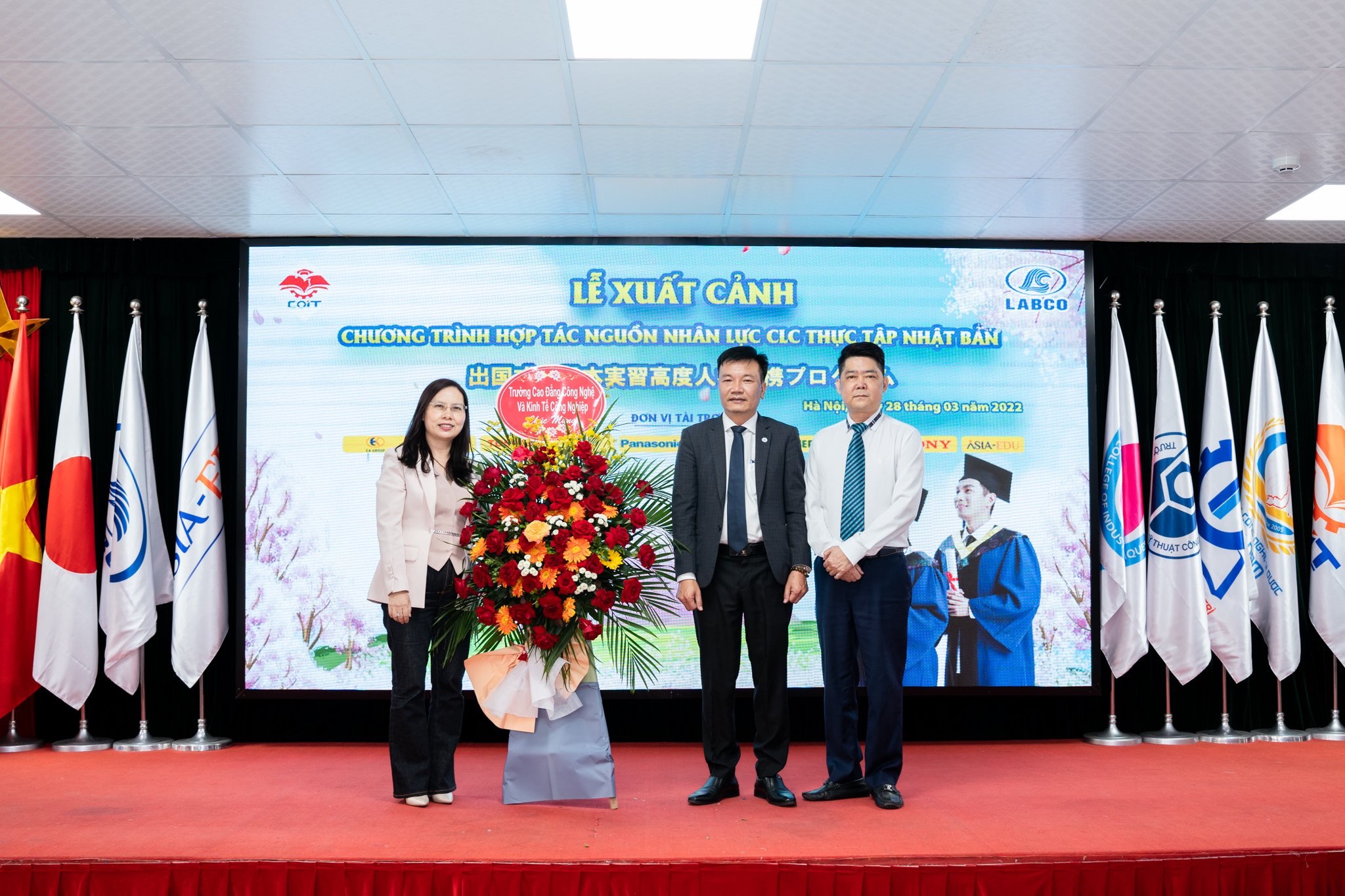 LỄ XUẤT CẢNH THỰC TẬP SINH TẠI NHẬT BẢN