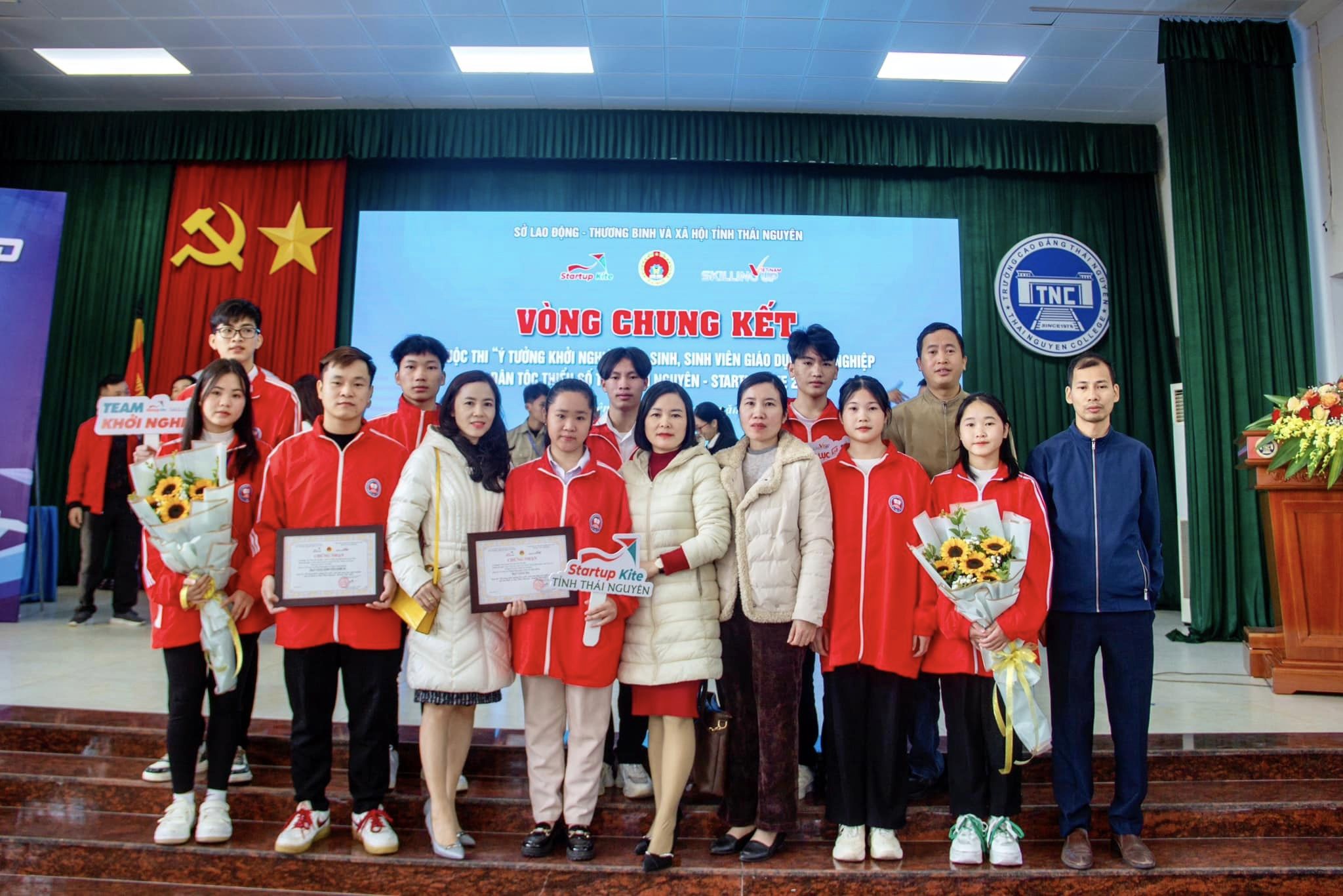 IETC THAM DỰ VÒNG CHUNG KẾT CUỘC THI "Ý TƯỞNG KHỞI NGHIỆP HỌC SINH, SINH VIÊN GIÁO DỤC NGHỀ NGHIỆP DÂN TỘC THIỂU SỐ TỈNH THÁI NGUYÊN - STARTUP KITE 2023" 