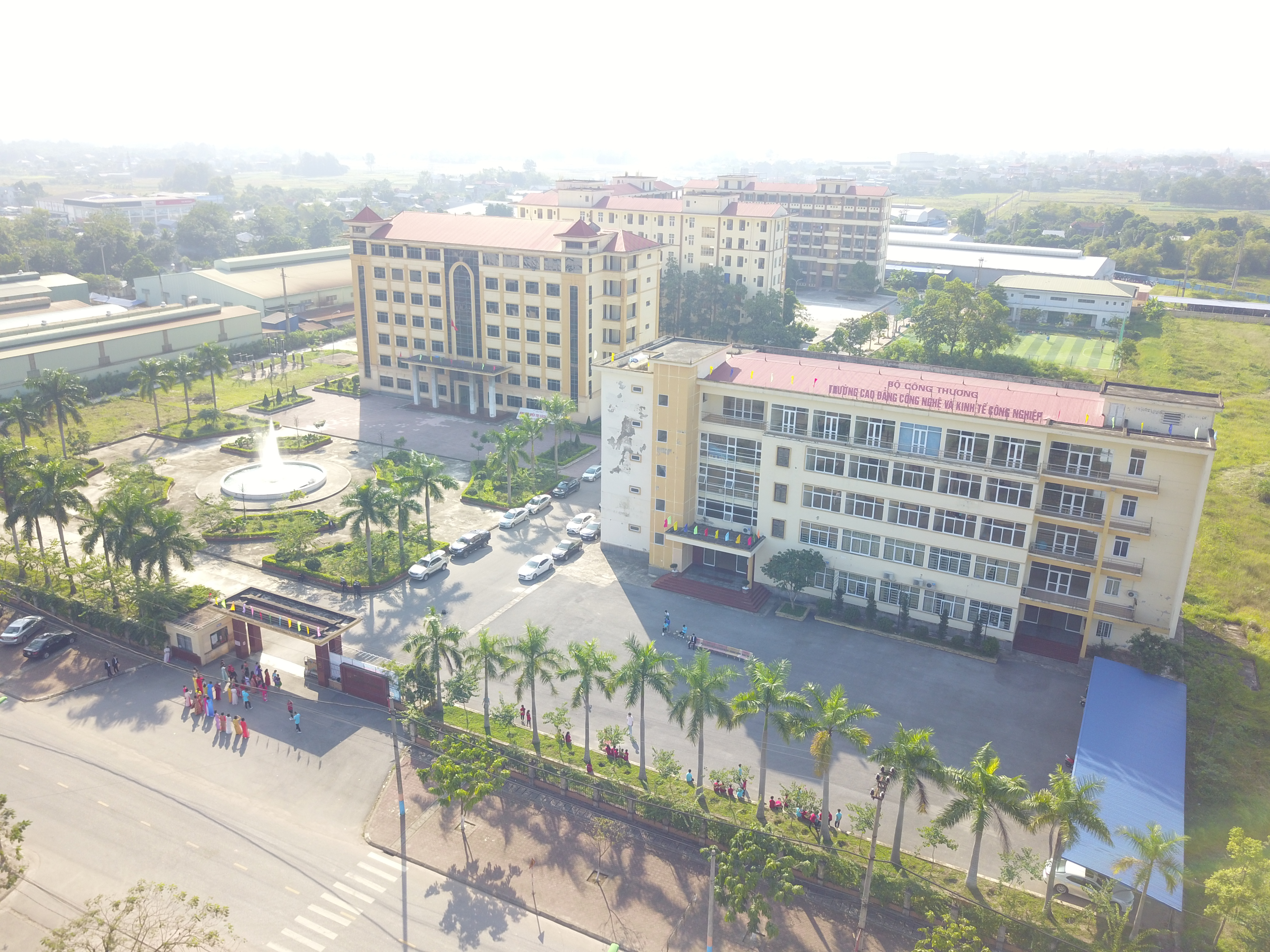 Giới thiệu một số ngành/nghề đào tạo của Nhà trường - IETC