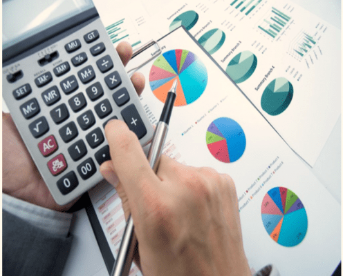 Học ngành Kế toán Doanh nghiệp dễ hay khó?