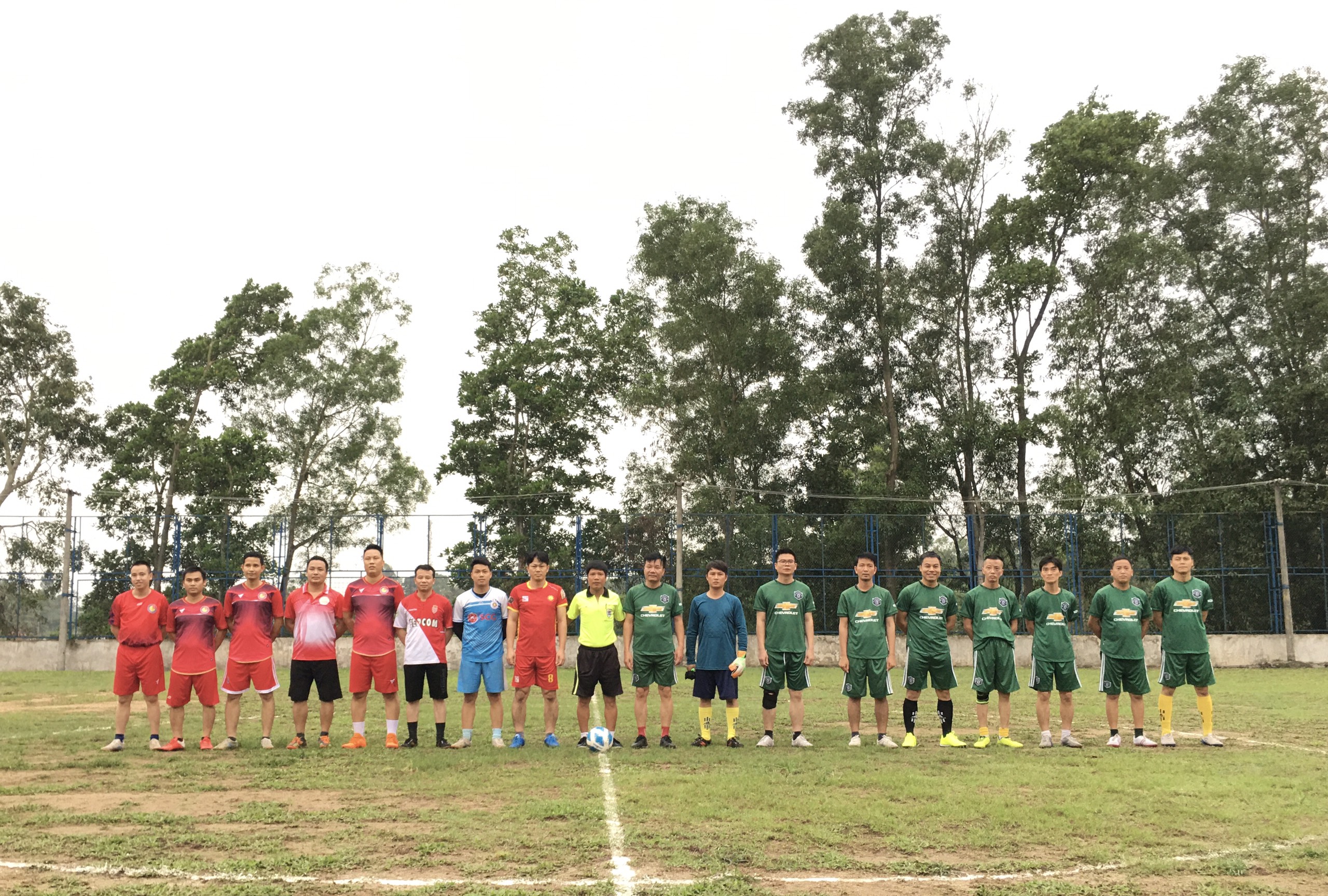 GIAO LƯU BÓNG ĐÃ GIỮA IETC VÀ CIC (TRƯỜNG CAO ĐẲNG CÔNG NGHIỆP VÀ XÂY DỰNG -QUẢNG NINH)