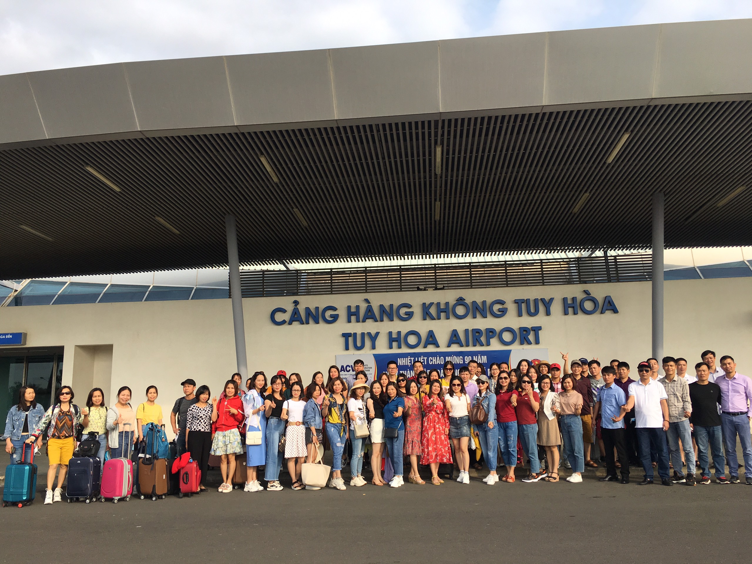 CÔNG ĐOÀN IETC TỔ CHỨC CHO CÁN BỘ, VIÊN CHỨC THĂM QUAN DU LỊCH HÈ 2021